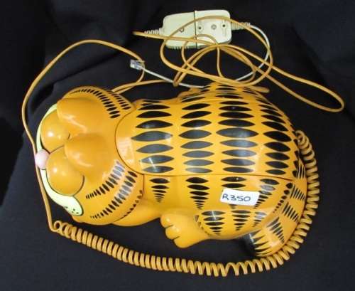 Vintage 1981 TYCO Garfield the Cat Desk Landline Telephone