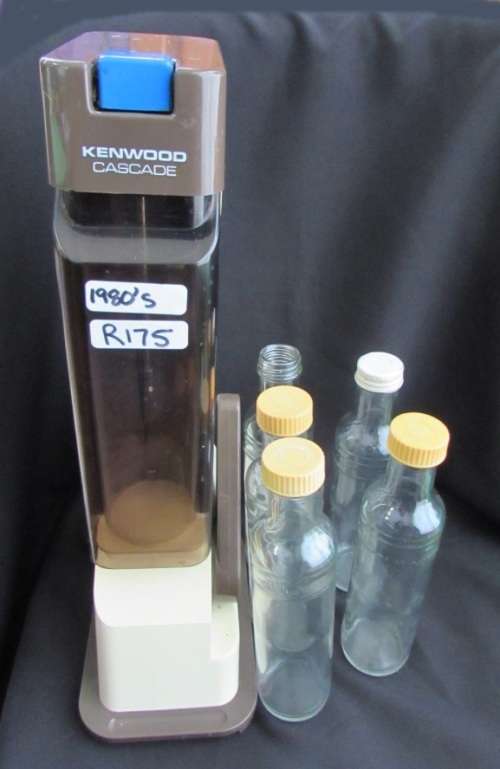 Vintage kenwood cascade Sodastream 1980's with 5 glass bottles