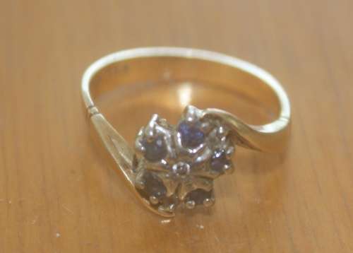 18 ct Diamond and Saphire