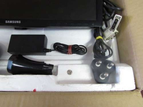 samsung syncmaster s20b300