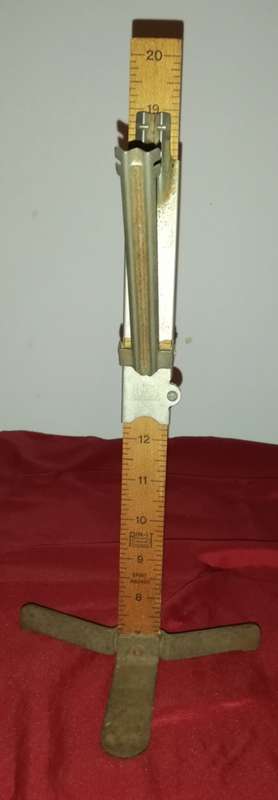 VINTAGE SKIRT MARKER