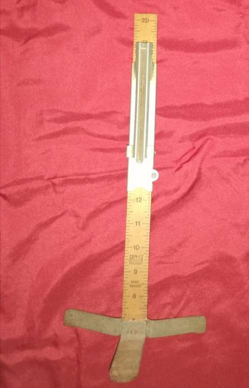 VINTAGE SKIRT MARKER