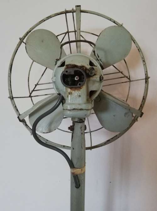 G & E Standing Fan