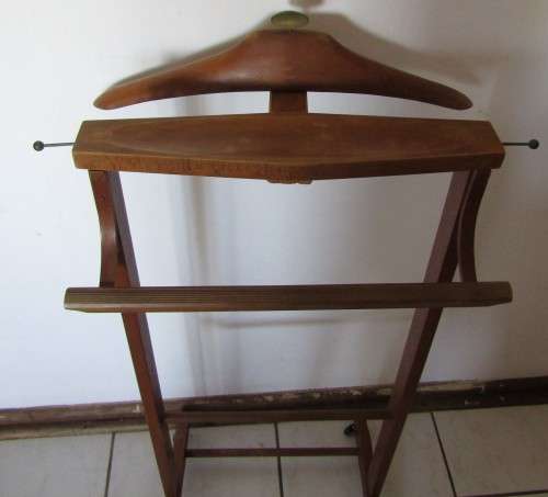 Vintage gentlemans clothes valet stand