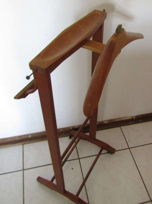 Vintage gentlemans clothes valet stand