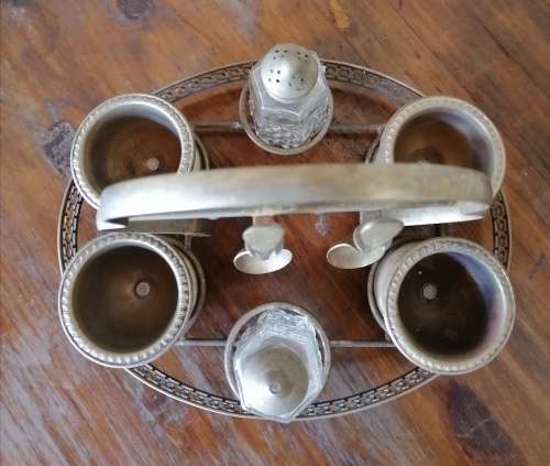 Salt and Pepper Egg Set