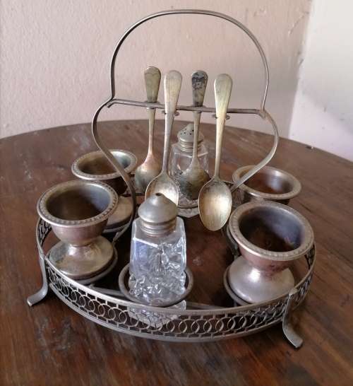 Salt and Pepper Egg Set