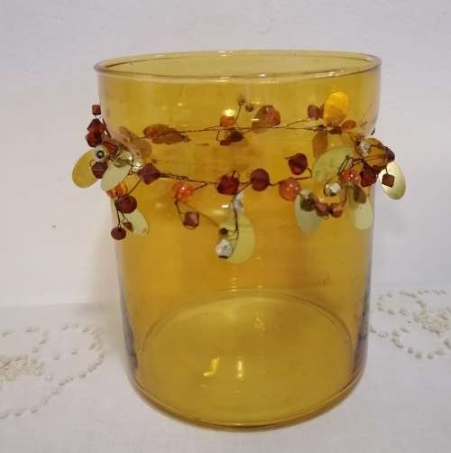 AMBER GLASS VASE