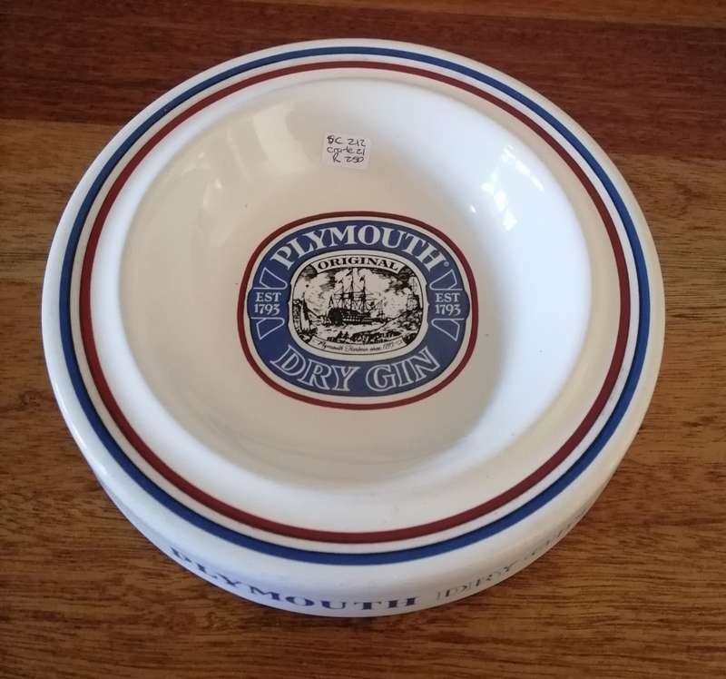 Plymouth Dry Gin Ashtray