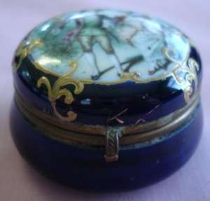 Lamodes Pill Box