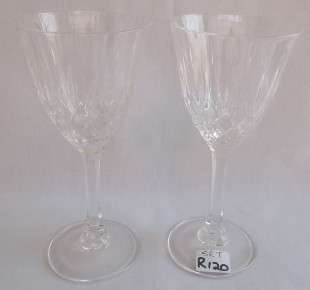 Beautiful Set of Crystal Wine Glasses.