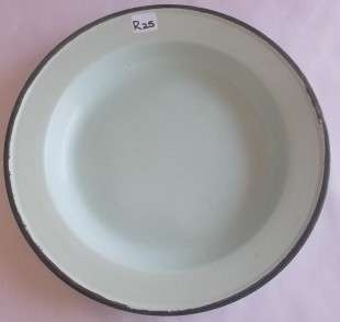 Beautiful Vintage Green Enamel Pie Plate