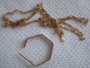 2.6g  g  Scrap Gold