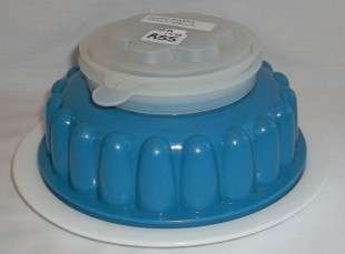 Vintage Tupperware Jelly Mould