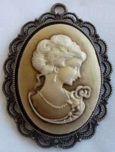 Cameo Pendant