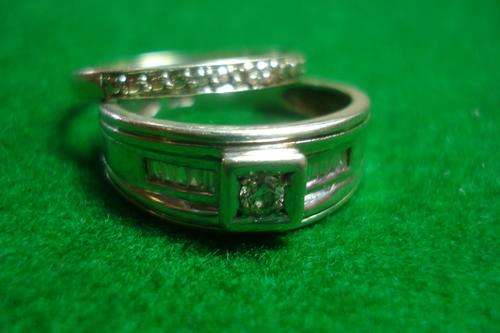 9ct white gold 2pc diamond ring