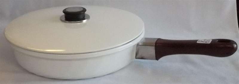 Vintage Arcoflam Pan