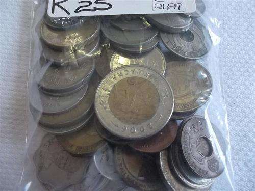 30  Collection of International    Coins