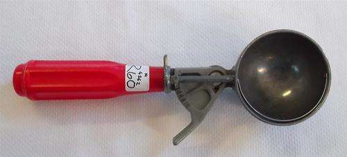 Collectable Vintage Icecream Scoop