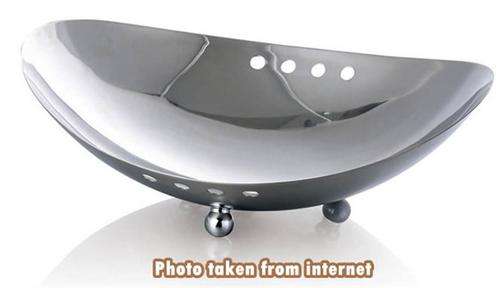 Egg-shaped fruit bowl stainless steel