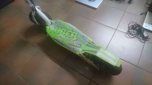 BIG UBER SCOOT S300 electric scooter, 24v 300watt motor, LARGE 9` WHEEL, DISC BRAKE,good condition,