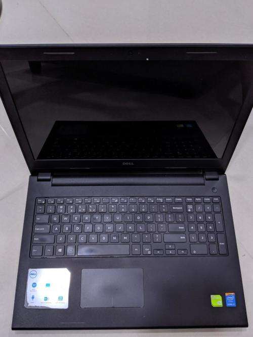 Dell Inspiron 15 3000, i7, GeForce GT Graphics 2GB
