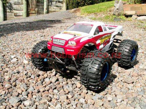BRAND NEW, MONSTER TRUCK, 3.0CC NITRO ENGINE,4X4, VERY FAST, 70 KM\H +, READY T DRIVE OUT O BOX.