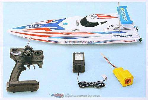 BIG RC RADIO CONTROLLED RACING BOAT, 68 CM,TWIN MOTOR, WITH REMOTE, RECHARGEABLE  BATTERY & CHARGER