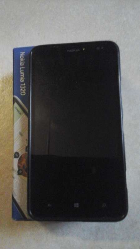 Pre owned nokia 1320 excellent condition