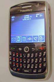 pre owned blackbery 8900