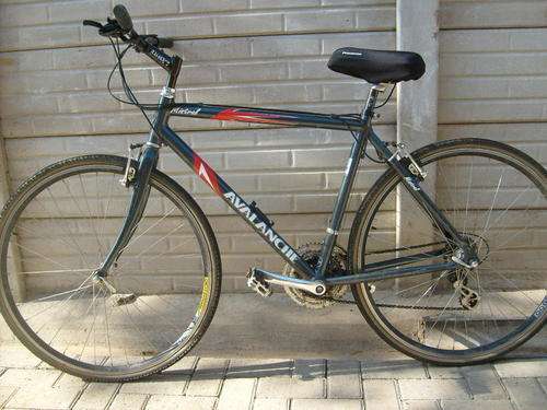 Avalanche Road Bike
