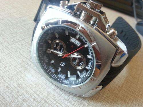 Only 1 Left in Stock!!!! V6 Mens Designer  Luxury Sports Watch ***HOT HOT HOT***