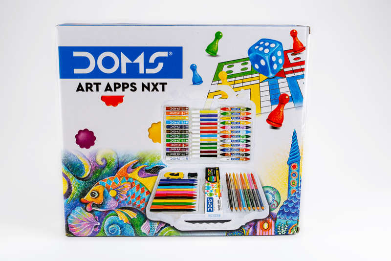 Doms Art Apps Nxt Kit With Plastic Carry Case