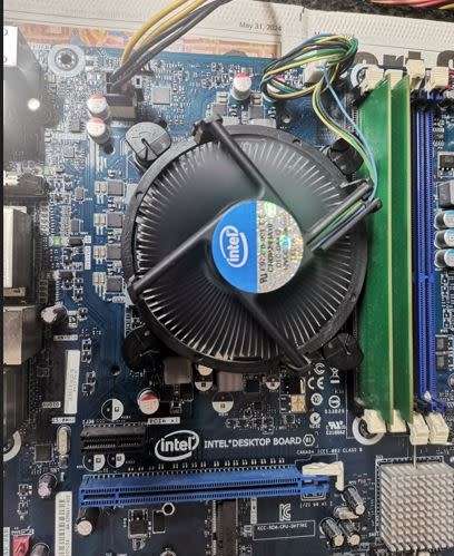 Intel Desktop Board - DH77KC - For spares or repairs - Excellent condition- Please read description