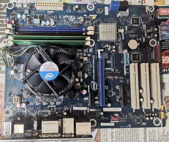 Intel Desktop Board - DH77KC - For spares or repairs - Excellent condition- Please read description
