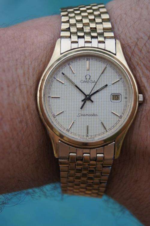 OMEGA  SEAMASTER GENTS GOLD  TIMEPIECE IN BOX