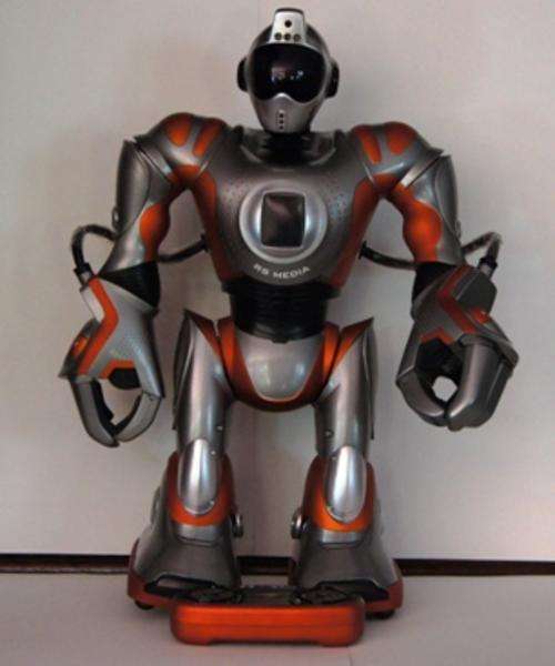 ROBOSAPIEN BROTHERS COLLECTORS ROBOT( 2 ROBOTS)