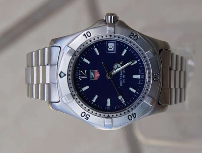 TAG HEUER PROFESSIONAL GENTS WATCH