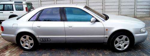 AUDI   A 8  4.2   QUATTRO