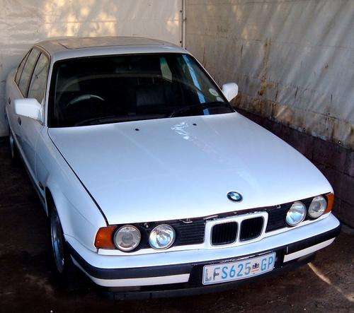 BMW 5 SERIES