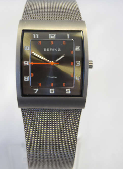 BERING CLASSIC TITAN HERRENUHR WATCH