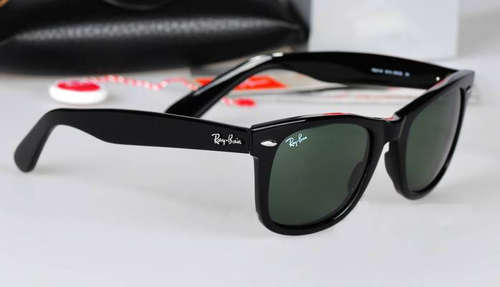 ORIGINAL RAY BAN WAYFARERS IN BLACK POLARIZED