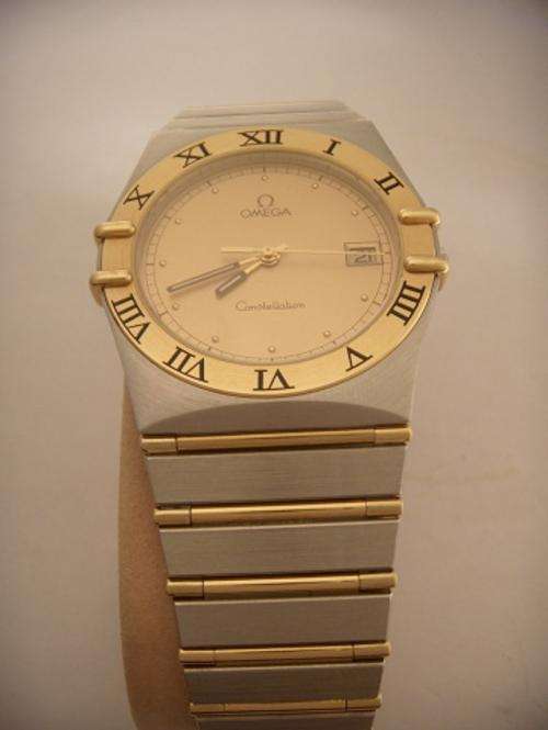 OMEGA CONSTELLATION SOLID GOLD BEZEL BOX    R30 000 NEW BOXED  @@NO RESERVES@@