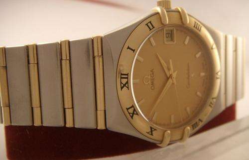 OMEGA CONSTELLATION SOLID GOLD BEZEL      @@NO RESERVES@@