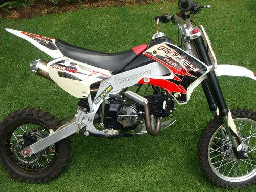 PUZEY 125 CC   PIT BIKE                                     NO RESERVES