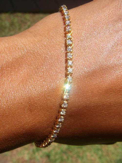 YELLOW GOLD 18k  --  61  DIAMOND 1.525CT  TENNIS BRACELET @@ NO RESERVES@@ GENUINE AUCTION