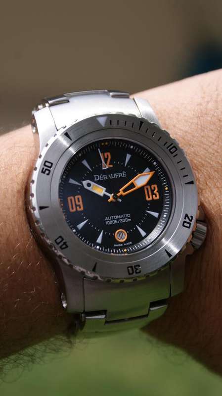DEBAUFRE DEMO  SWISS AUTOMATIC 300M COMBAT WATCH   @@ NO RESERVES@@