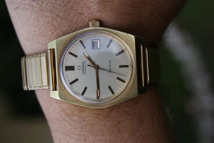 OMEGA GENEVE AUTOMATIC           NO RESERVES
