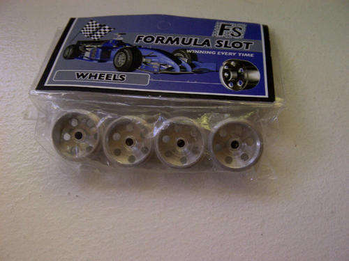 Scalextric SLOT IT FLY NINCO ALUMINIUM LARGE WHEELS BMW FERRARI PORSCHE FORD ALFA ETC 1/32 SLOT CAR