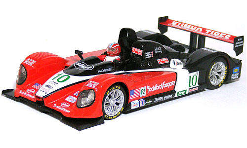 Scalextric Courage C65 AER Kumho No.10 American Le Mans Series 2005  1/32 SLOT CAR